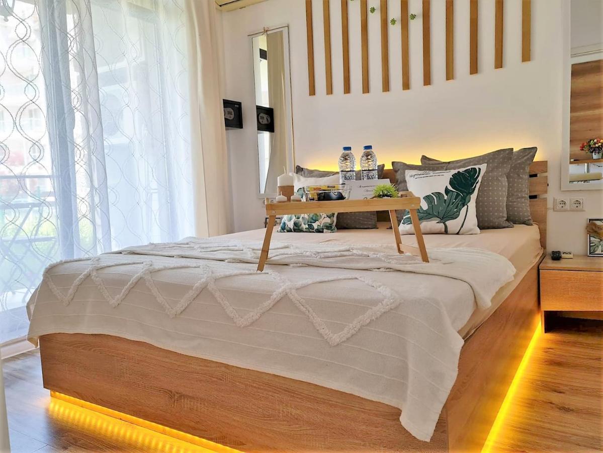 Ferienwohnung Little Treasure By The Sea Pomorie Exterior foto